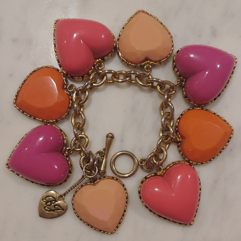 RARE Betsey Johnson Large Candy Heart Charm y2k Bracelet